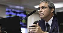 Líder do PT condena discurso de Tarcísio, critica bandeirão dos EUA e vê anistia distante