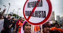 Reforma trabalhista aumentou informalidade ao enfraquecer sindicatos, diz estudo inédito