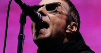 Liam Gallagher reage após clássico do Oasis virar hino da Inglaterra na Copa e resposta é a mais "bíblical" possível