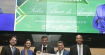 Câmara do Recife concede Título de Cidadão ao jornalista Fábio Araújo