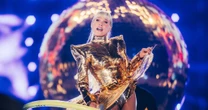 Xuxa emociona 50 mil "baixinhos crescidos" na estreia da turnê 'O Último Voo da Nave'