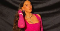 'Queimariam meu rosto com ácido': hoje essa famosa brilhou na abertura da Copa 2026 com jeans Levi's e mais de 80 mil cristais Swarovski, mas há 24 anos viveu polêmica ligada ao Mundial