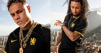 Com astros do funk e rap carioca, Chelsea lança nova camisa em campanha no RJ; veja as fotos