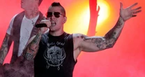 Todos os erros cometidos pelo Avenged Sevenfold no álbum branco, segundo M. Shadows