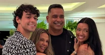 Camilly Victoria revela como Carla Perez e Xanddy encararam sua bissexualidade