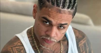 Mc Cabelinho exibe novo visual e é criticado nas redes: 'Só por Deus'