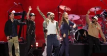 Maroon 5 anuncia show de graça em SP e fãs comemoram a novidade