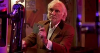 O suspense com Terence Stamp que passou batido e merece ser visto