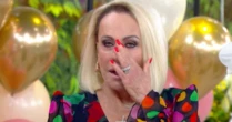 Ana Maria Braga emociona ao revelar arrependimento: 'Não teria fumado'