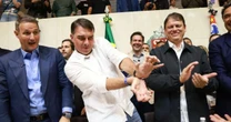 Tarcísio diz que faltou apoio do governo Lula a SP e pede alinhamento para eleger Flávio Bolsonaro