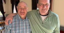 Irmãos separados ainda bebês se reencontram após 50 anos na Inglaterra