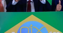 Frente parlamentar e delegados repudiam fala de Lula sobre delegacias e celulares roubados