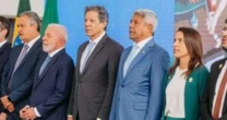 Ao lado de Lula, Raquel Lyra recebe projetos aprovados do Novo PAC Seleções para drenagem