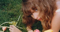 Taylor Swift volta às paradas country com "I Knew It, I Knew You"
