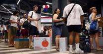 Lojas na França viram campos de batalha por ventiladores e aparelhos de ar-condicionado