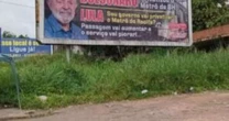 Metroviários lançam campanha em outdoors contra privatização do Metrô do Recife