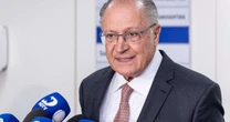 Alckmin admite 'reserva' e foco do governo em negociação por 'tarifaço' com os EUA