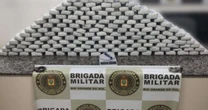 Operação surpresa termina com apreensão de 164 tijolos de maconha e mulher presa em flagrante no centro de Santo Ângelo