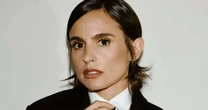 Quem era a atriz de 42 anos que morreu após esconder doença grave