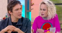 Ana Maria Braga deixa jornalista sem reação no Mais Você: 'Já imaginou quando for no banheiro?'