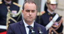 Primeiro-ministro francês anuncia fim de privilégios vitalícios de ex-chefes de governo