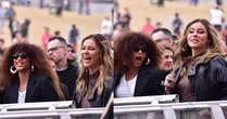Rivais na TV, Taís Araujo e Paolla Oliveira curtem The Town juntas