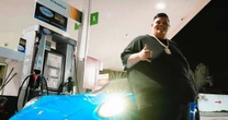 Gordão da XJ se presenteia com carro de R$ 1 milhão após emagrecer 75kg