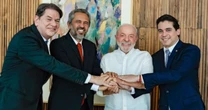 Lula escolhe Cid Gomes para disputar senado no Ceará