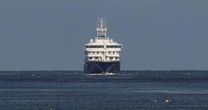 Navio com hantavírus chega a Roterdã; tripulação fica em quarentena e embarcação é desinfetada