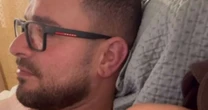 Diogo Nogueira aparece 'hipnotizado' ao assistir Paolla Oliveira como Heleninha em 'Vale Tudo'