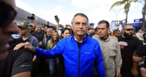 Prisão domiciliar, sem visitas e sem celular: Veja as novas medidas impostas a Bolsonaro por Moraes