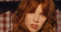 Carly Rae Jepsen anuncia álbum "Day and Night": veja tudo que se sabe