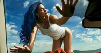 Após passagem pelo SXSW, UNNA X lança o single "vsf :)" com produção dos hitmakers Los Brasileros