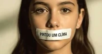 PT usa esparadrapo tapando bocas em campanha com críticas a Bolsonaro