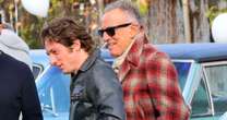 Bruce Springsteen abraça Jeremy Allen White no set de cinebiografia; veja