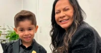 Dona Ruth recebe visita de Léo pela primeira vez após perder a guarda do neto