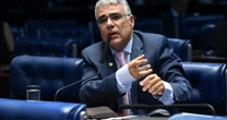 Senador diz ter reunido apoio suficiente para pedir abertura de CPI da CBF