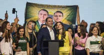 Convenção para candidatura de Flávio tem foco 'em nosso líder' Bolsonaro e críticas a Moraes