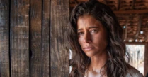 Isadora Cruz revela que ainda não consegue recusar papéis e celebra força de Rosa em Guerreiros do Sol: "Um grande presente'