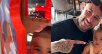 Pai de menina! Neymar brinca com a filha Mavie e divide momento na web: 'Cadê?'