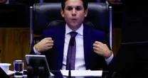'Não posso agir para prejudicar ou privilegiar', diz Motta sobre Carla Zambelli e Eduardo Bolsonaro
