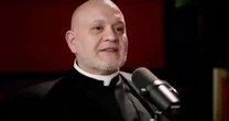 Padre choca ao revelar atitudes que causam a 'entrada' do demônio nas pessoas
