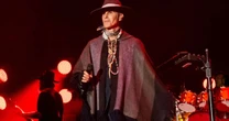 Integrantes do Jane's Addiction processam Perry Farrell por agressão após briga no palco