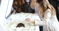 Malu Mader e Claudia Abreu se despedem pela última vez de Preta Gil; veja imagens