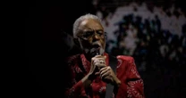 Gilberto Gil anuncia última apresentação da turnê 'Tempo Rei' em SP