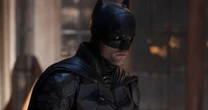 "As pessoas deveriam parar de encher o saco": James Gunn defende atraso de Batman 2 com Robert Pattinson
