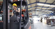 Manpower oferece 30 vagas logísticas em Navegantes