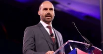Eduardo Bolsonaro chama Moraes de 'tirano' e afirma que há perseguição em curso no Brasil