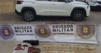 Brigada Militar intercepta carro roubado com vítima de sequestro relâmpago no Centro de Porto Alegre