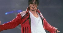 Ex-segurança revela as duas únicas cantoras que visitaram Michael Jackson nos momentos difíceis